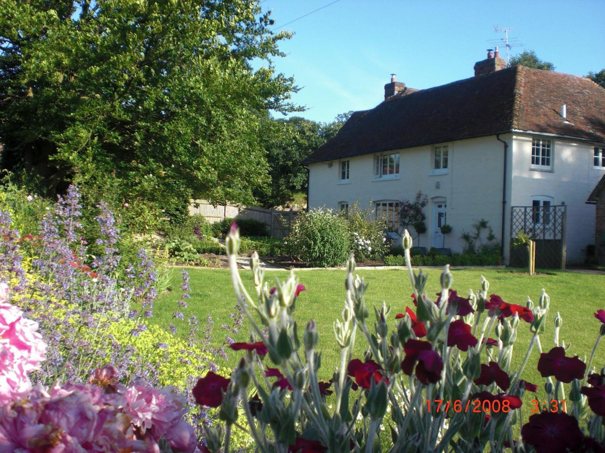 Bartley Mill Farmhouse Wadhurst Exterior foto